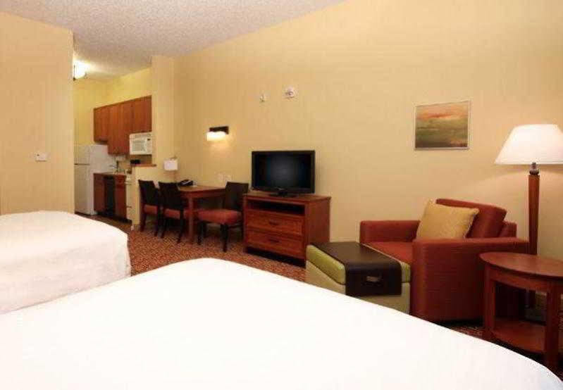 Towneplace Suites Лаббок Экстерьер фото